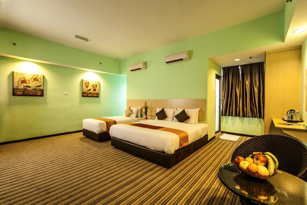 Thy Executive Hotel Johor Bahru Quarto foto